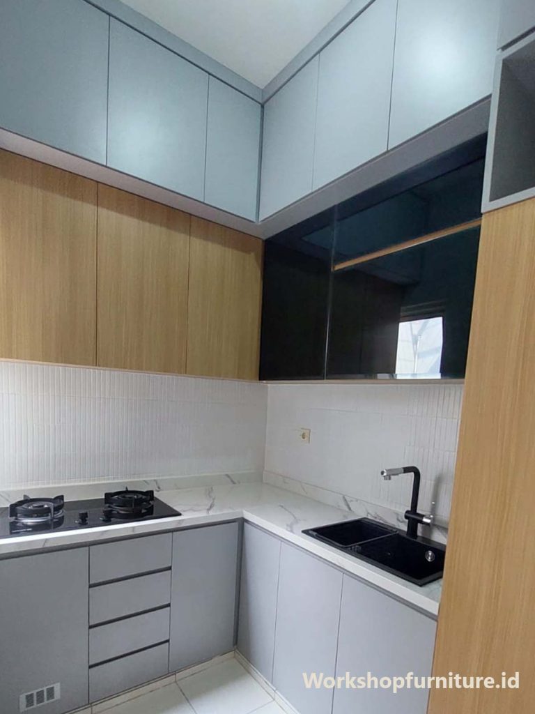 Kitchen Set Terbuka Motif Kayu Natural Modern